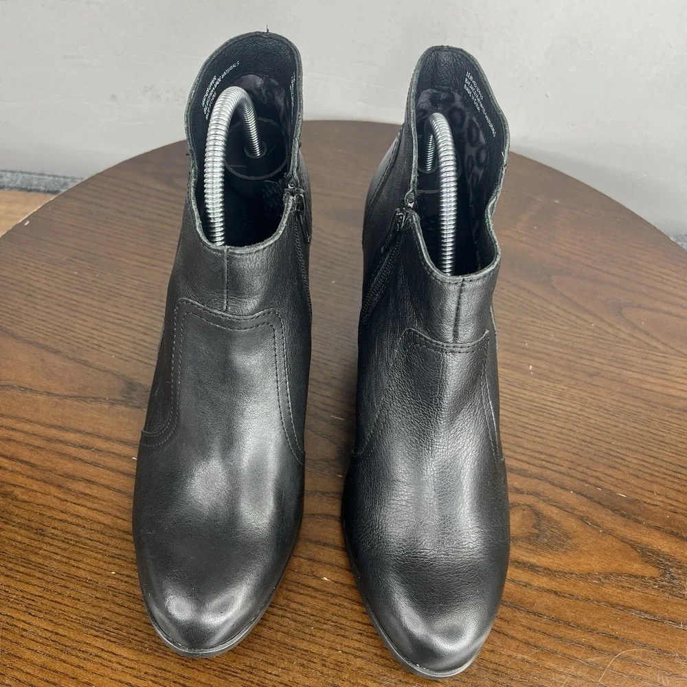Born Claire Boots Women's 7.5M Black Leather‎ Block Heel Ankle Booties Zip